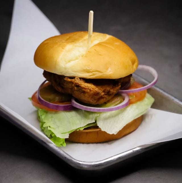 Chicken Sandwich Lunch Special.